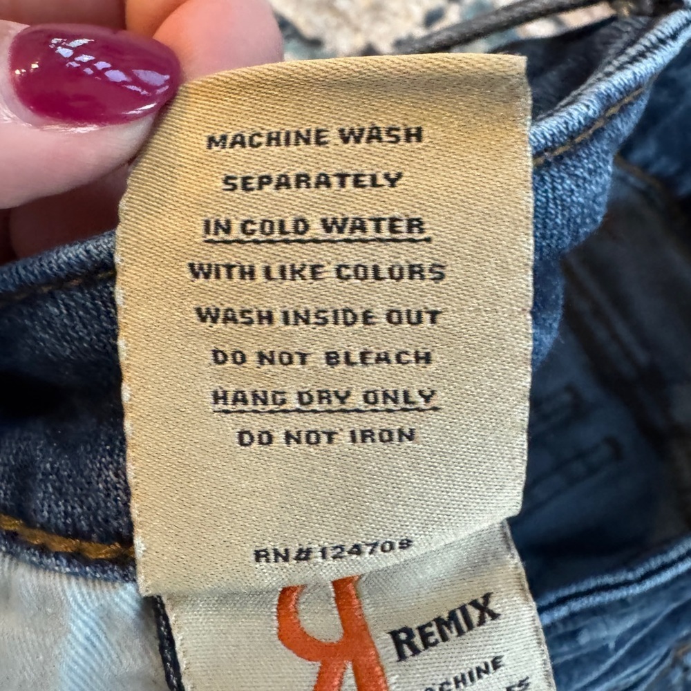 Remix by Rock Revival Straight Leg Jeans
Size 30 - Picture 9 of 9